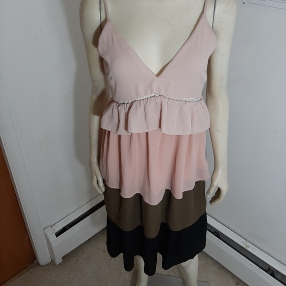 English Factory Beautiful Spring Dress Sz S - Picture 3 of 6